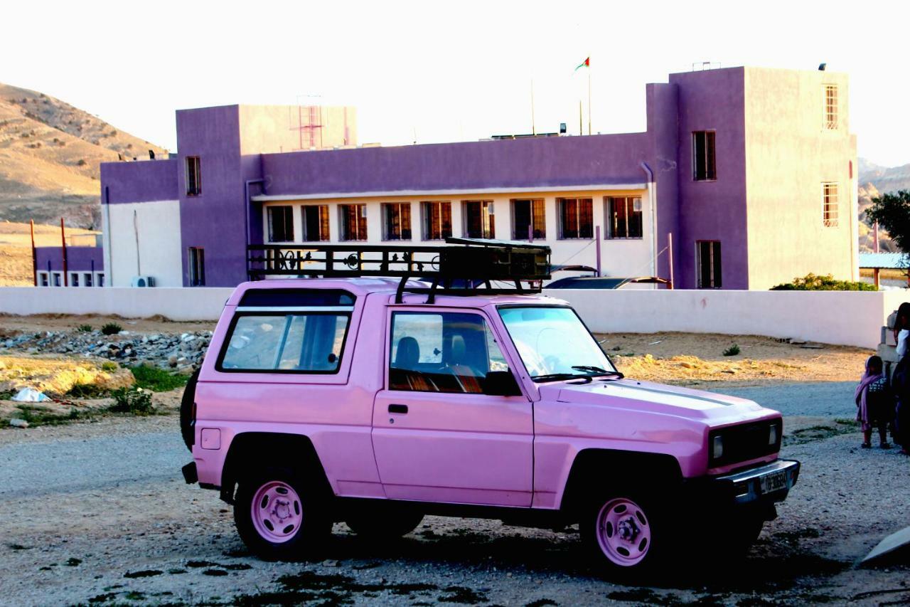 瓦迪穆萨Bedouin Pink Ecohouse住宿加早餐旅馆 外观 照片