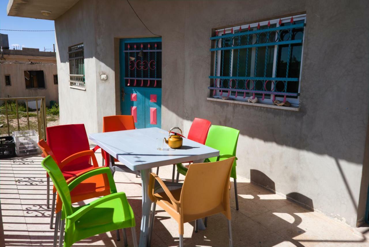 瓦迪穆萨Bedouin Pink Ecohouse住宿加早餐旅馆 外观 照片