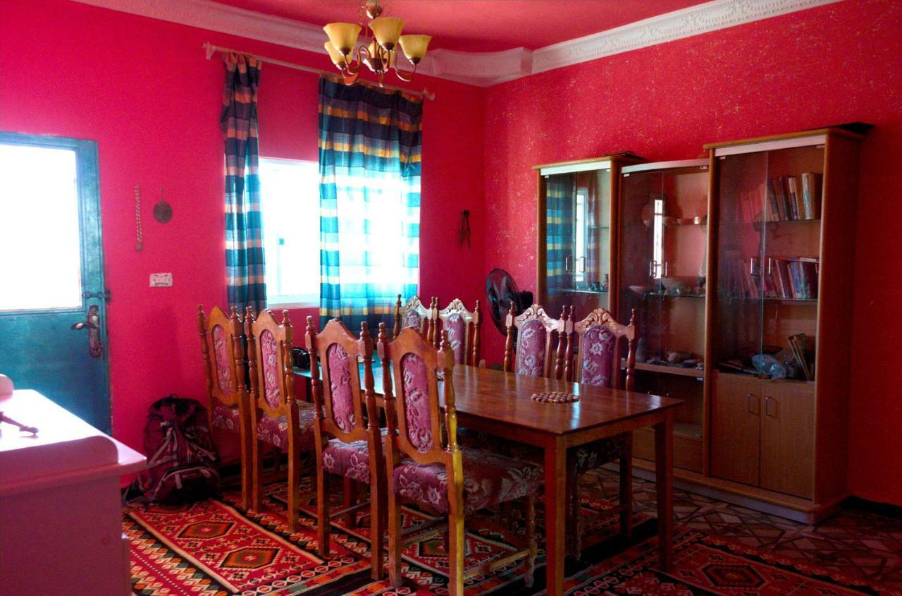 瓦迪穆萨Bedouin Pink Ecohouse住宿加早餐旅馆 外观 照片