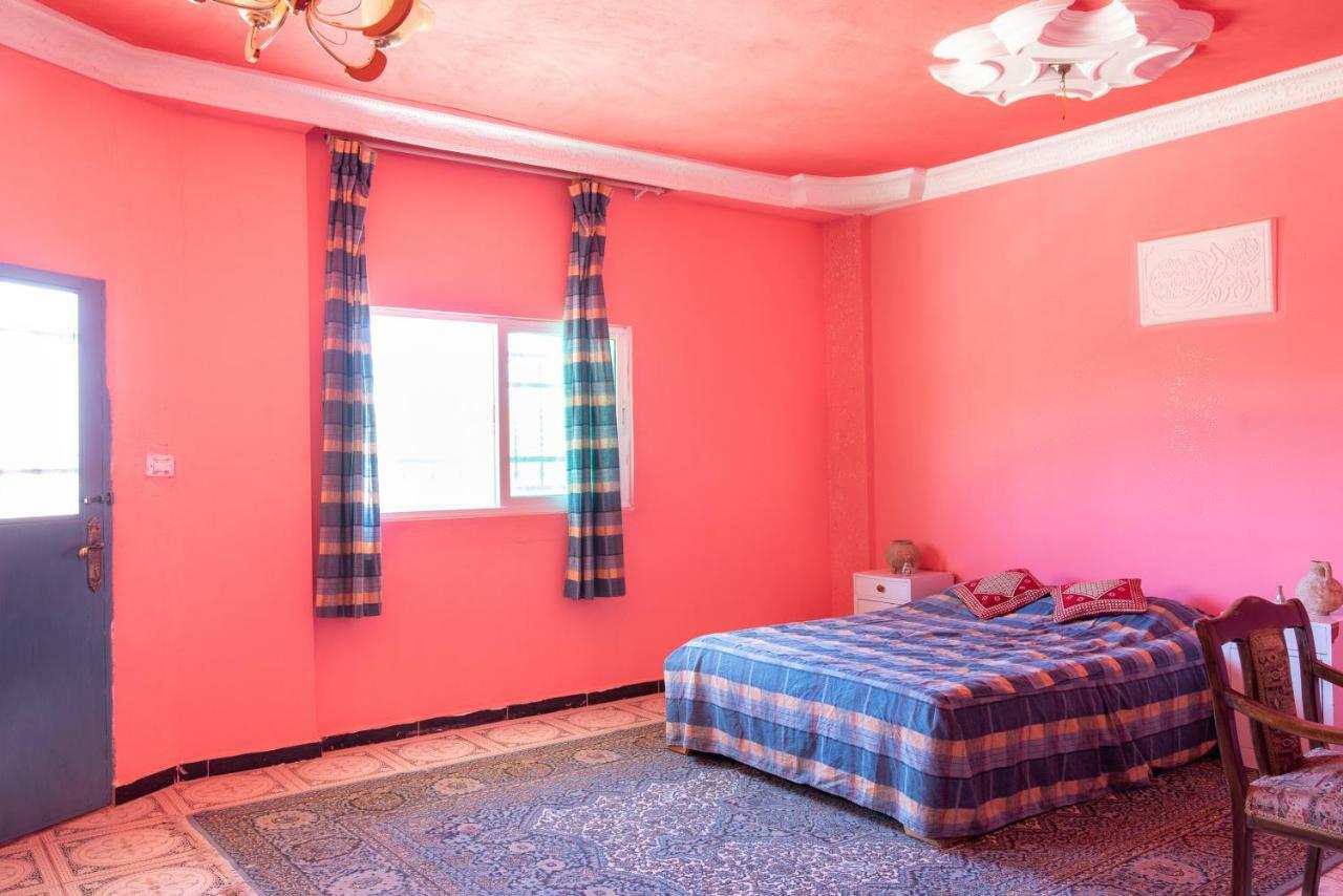 瓦迪穆萨Bedouin Pink Ecohouse住宿加早餐旅馆 外观 照片